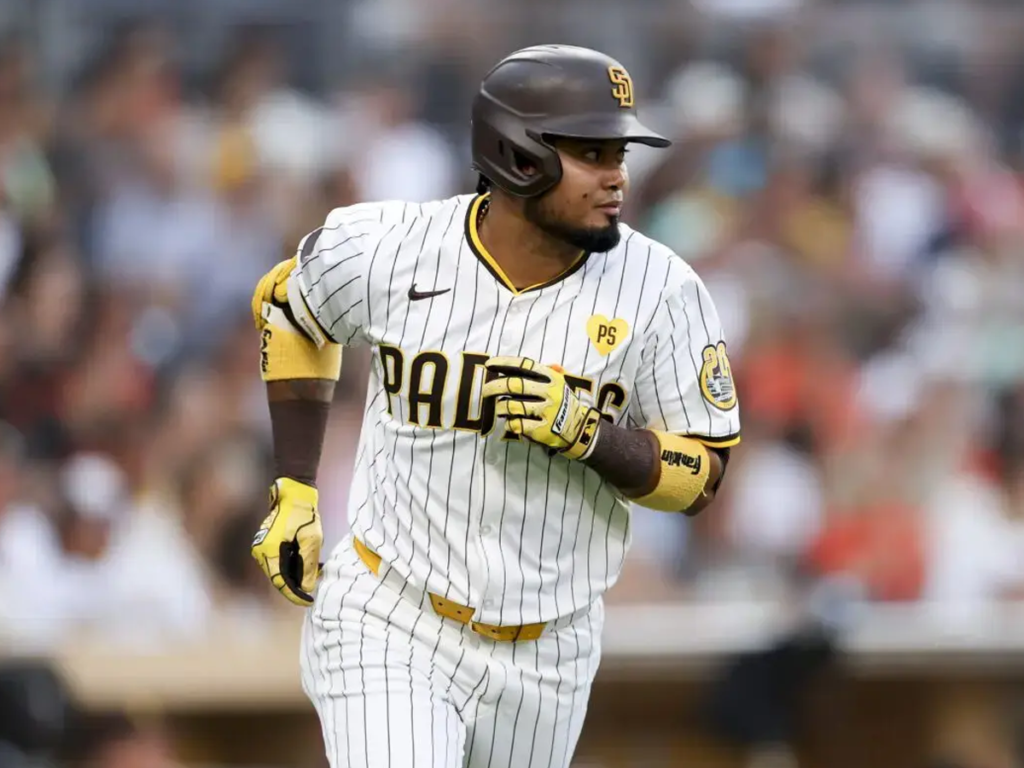 Luis Arráez es nuevamente rey del bateo