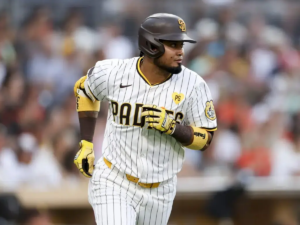 Luis Arráez es nuevamente rey del bateo