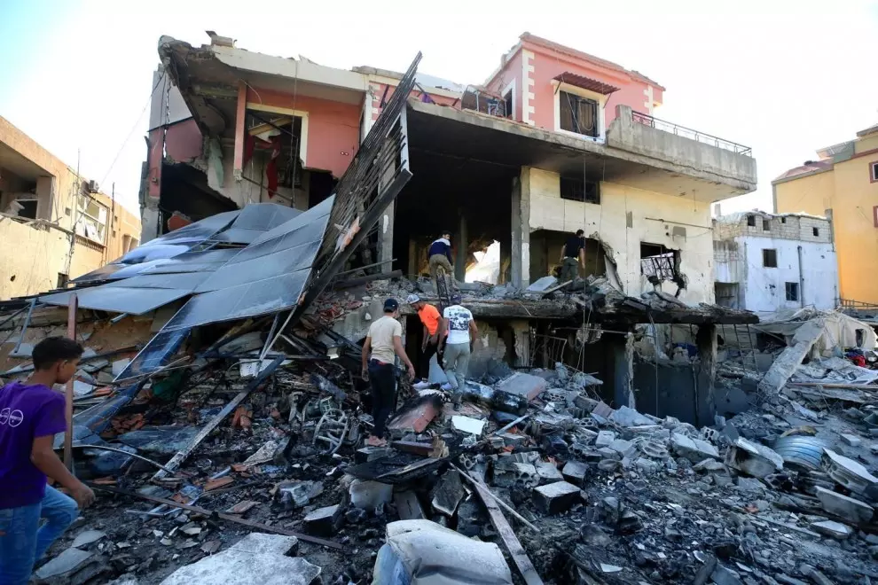 Más de 50 muertos por nuevos bombardeos