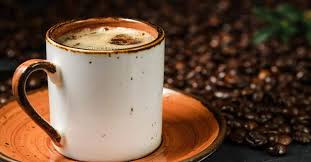 Más de tres tazas de café afectan función cognitiva