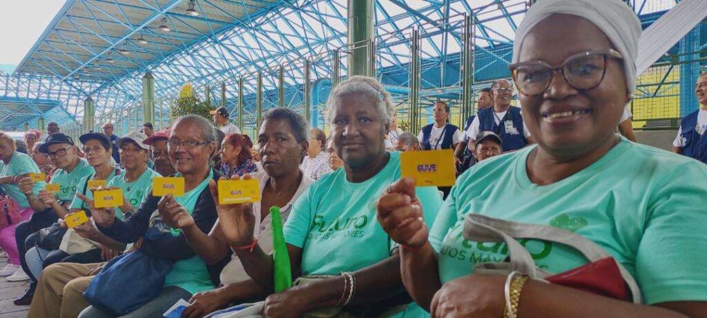 Metro realizó jornada especial de ventas de Tarjetas SUVE en Miranda