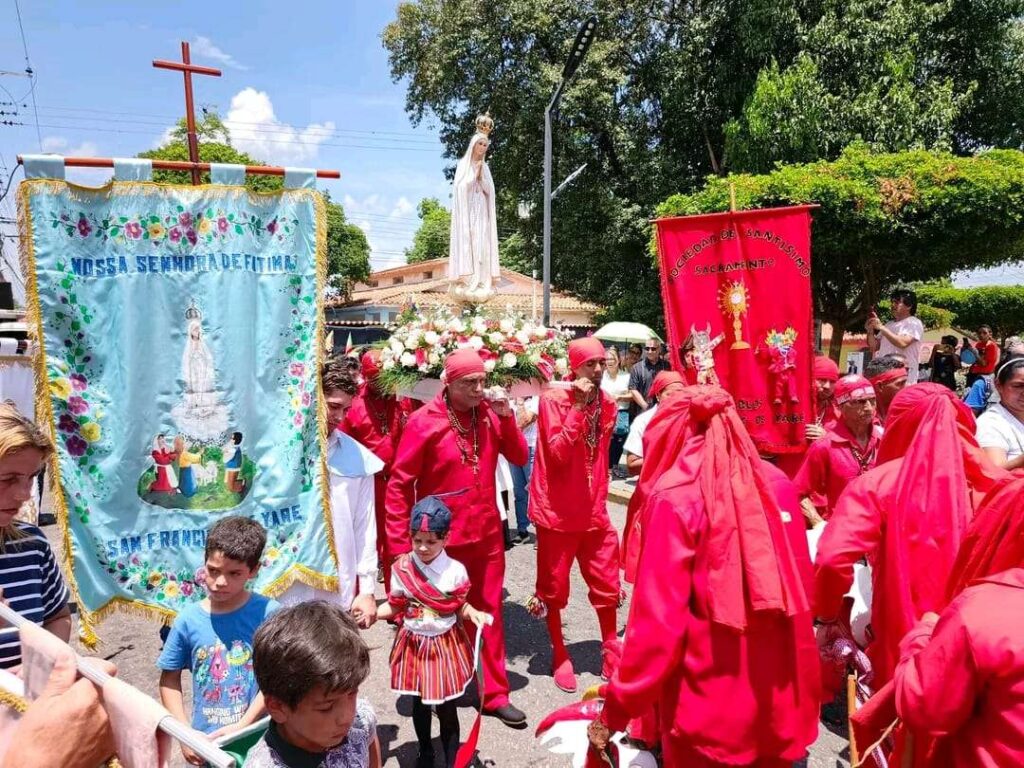 Nuestra Señora de Fátima peregrina por los Valles del Tuy