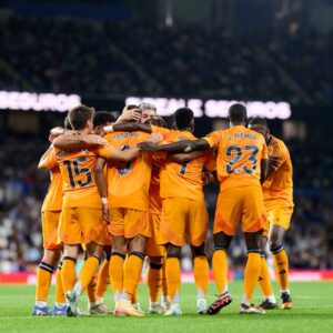 El Madrid con más dudas que certezas vence 0-2 a la Real Sociedad con suerte