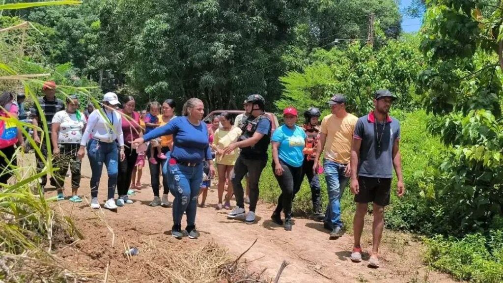 Recuperan ruta rural de Quebrada de Miguel en Ocumare del Tuy