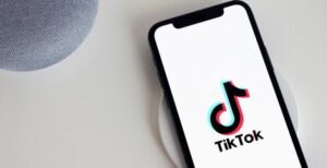 Denuncian que principales operadoras del país habrían bloqueado el acceso a TikTok