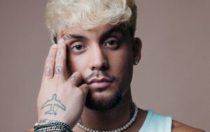 ADSO se muestra a máxima expresión con su álbum “Cien x Ciento” [+Colaboraciones]