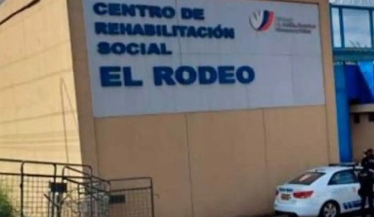 Trasladan a Leocenis García a la cárcel de El Rodeo