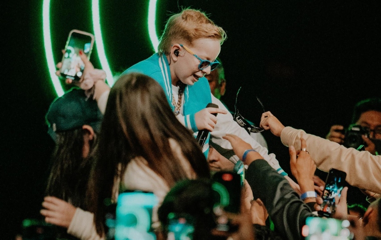 En Estados Unidos, Pedro 'El rapero' presentó su sencillo “Yo te quiero”