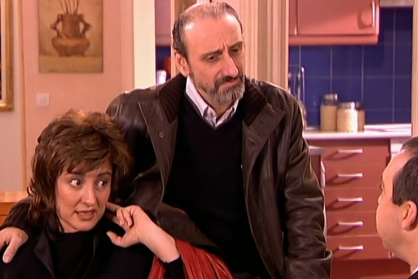 Estuvimos muy cerca de tener otro Juan Cuesta en 'Aquí no hay quien viva', pero una película del 2004 acabó dando el papel a José Luis Gil