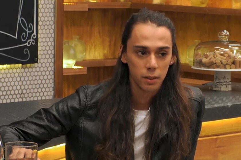 'First Dates', un soltero de Tenerife confiesa que quiere ser la tradwife de su relación. "Las pijasprogres me gustan mucho"