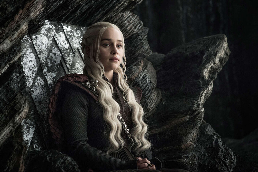 Tendremos nuevos episodios de Juego de Tronos en 2025. George R.R. Martin ya ha visto el primer episodio del nuevo spin-off y promete que será totalmente diferente al resto de la saga