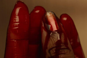 Últimos días para ver en Prime Video un gran híbrido de body horror y ciencia ficción que triunfó en Sitges
