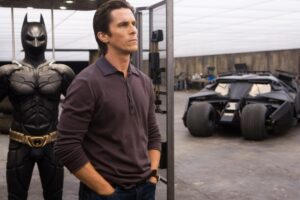 El Batmóvil de Nolan existe y funciona. Habrá solo diez en el mundo y al igual que Bruce Wayne tienes que ser millonario para comprarlo