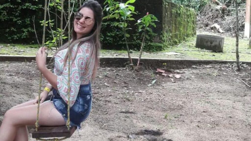 Mujer murió tras practicarse seis cirugías plásticas al mismo tiempo