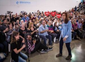 CFK: Milei está haciendo una verdadera demolición social