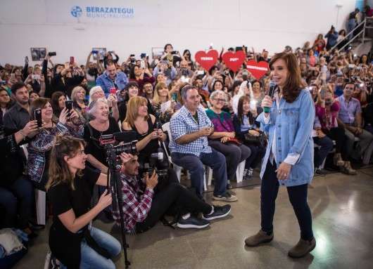 CFK: Milei está haciendo una verdadera demolición social