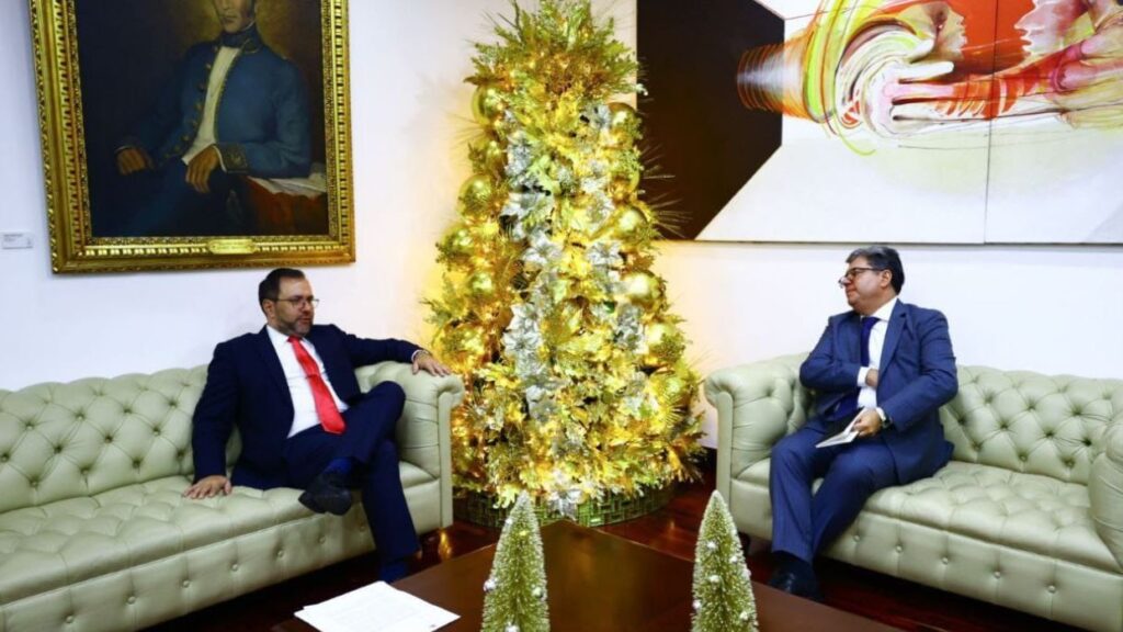 Venezuela convocó al Encargado de Negocios de Brasil para rechazar las declaraciones injerencistas de Celso Amorim