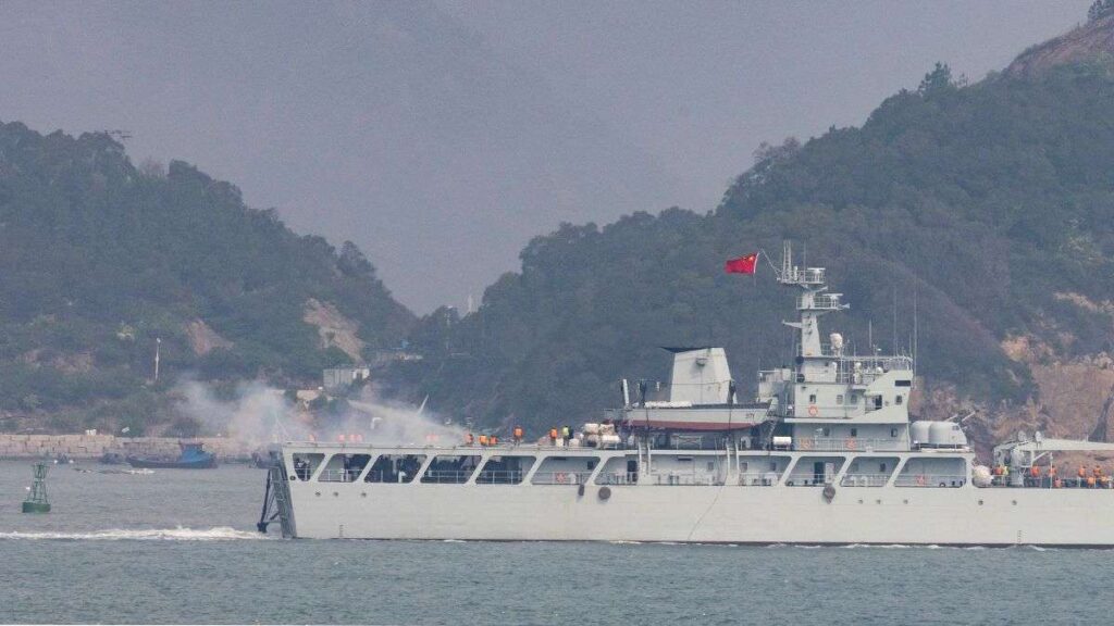 China rodea a Taiwán con ejercicios militares tras provocación política