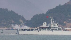 China rodea a Taiwán con ejercicios militares tras provocación política