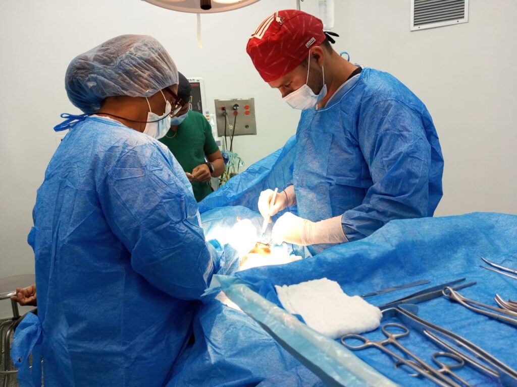 Científicos dicen que la música ayuda a pacientes a recuperarse tras una cirugía