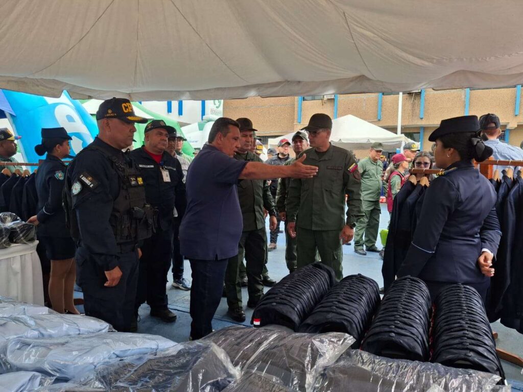 Cuerpos de seguridad de Trujillo recibieron equipamiento