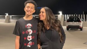 Familia demandó a la empresa de IA que creó el personaje por el que su hijo se habría quitado la vida