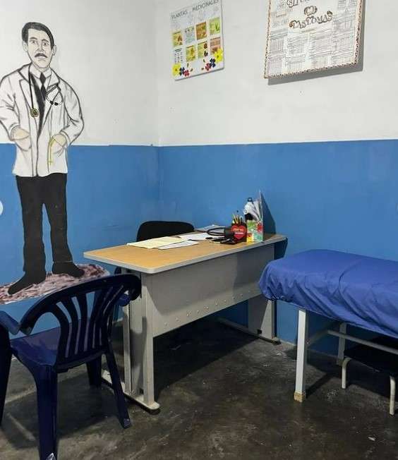 Entregaron consultorio popular rehabilitado en parroquia Sucre