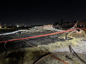 Cuatro muertos al estrellarse un helicóptero contra una torre de comunicaciones en Houston