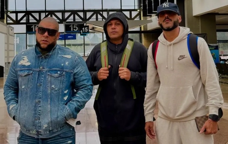 organizadores del evento excluyeron a la agrupación “3 Dueños” de su festival