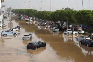 Inundaciones en España dejan más de 60 muertos