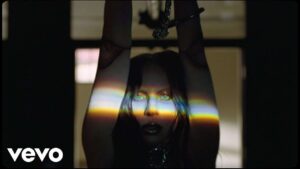 Lady Gaga lanza el perturbador video de su nuevo sencillo