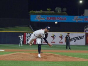 Los Yankees ponen limite a Erick Leal