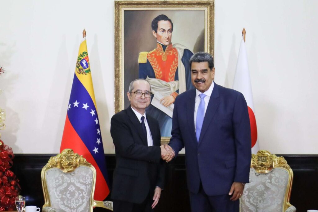 Maduro recibe nuevos embajadores acreditados en Venezuela