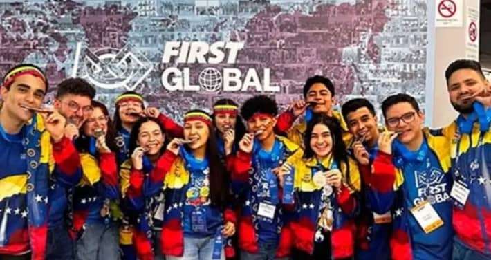 Maracaibo recibió como héroes a selección del Fisrt Global Challenge 2024 de Robótica