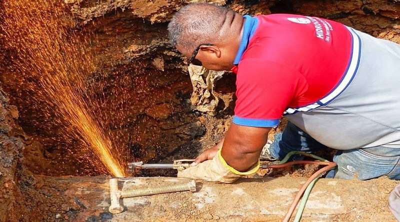 Mejoran servicio de agua en Santa Cruz