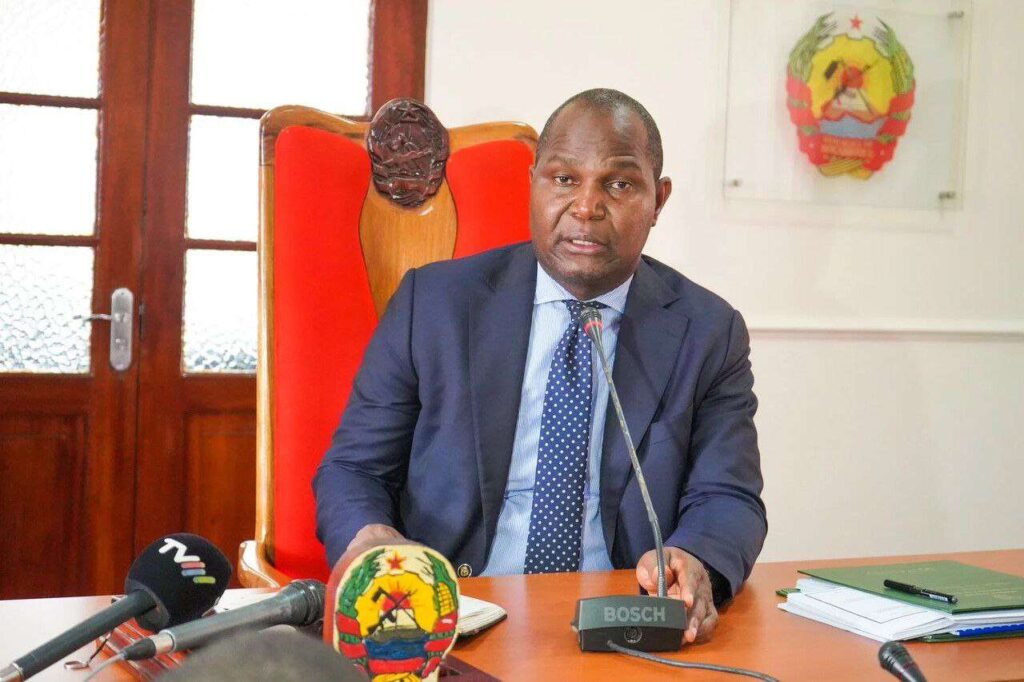 Presidente Maduro felicitó a Daniel Chapo por victoria electoral en Mozambique