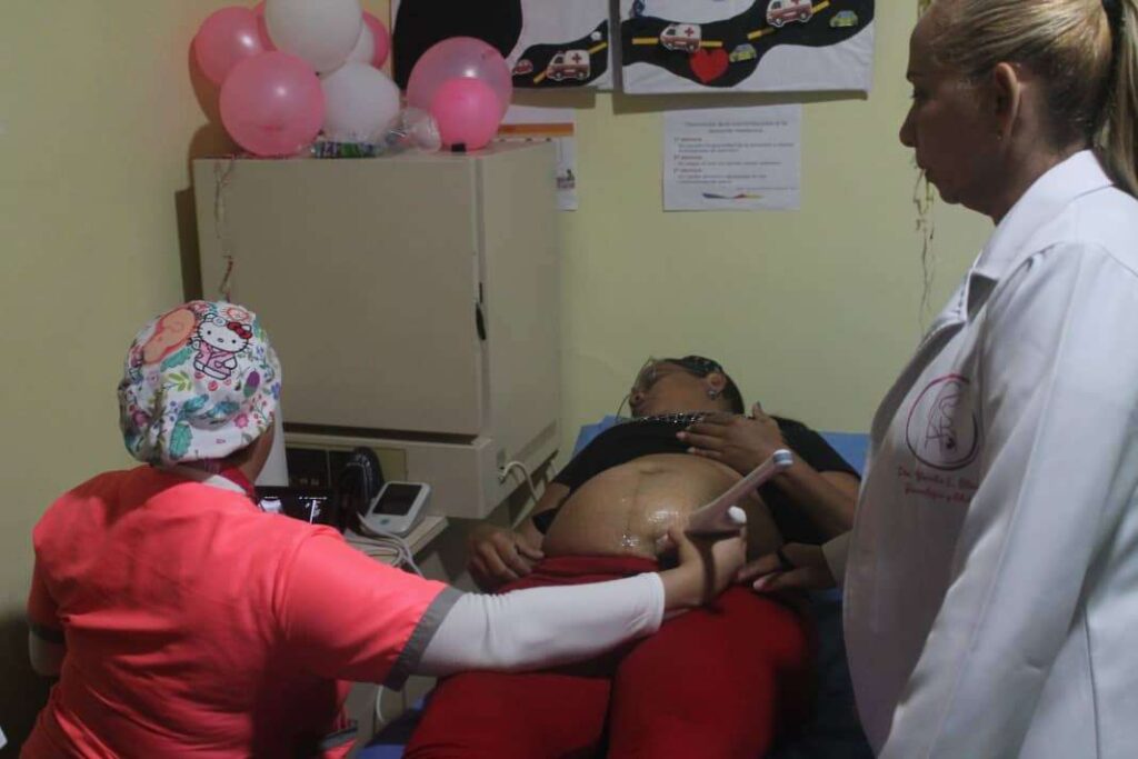 Realizada gran jornada de salud en Zamora para conmemorar el mes rosa