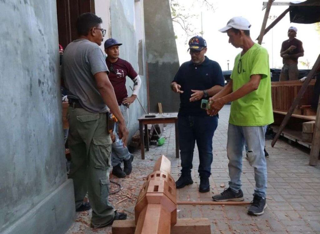 Restauran histórica iglesia El Rosario en Puerto Cabello