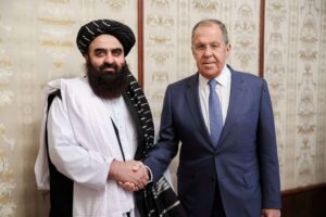 Rusia se acerca a los talibanes y pide el levantamiento de sanciones