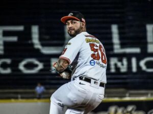 Silvino Bracho impone jerarquía en pitcheo de Águilas