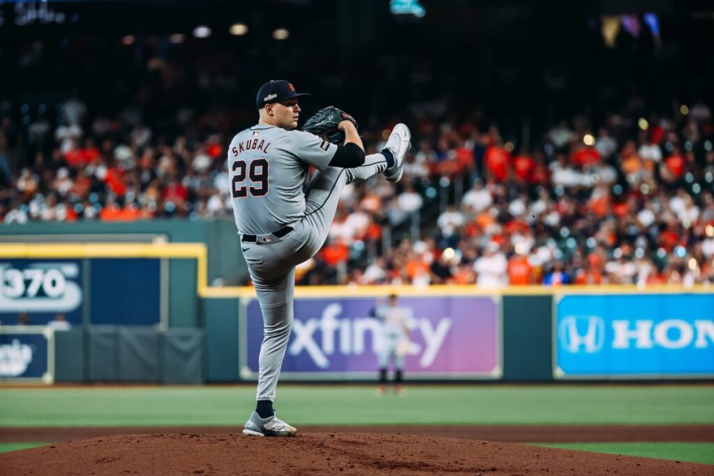 El triple coronado coloca a Detroit a punto de caramelo