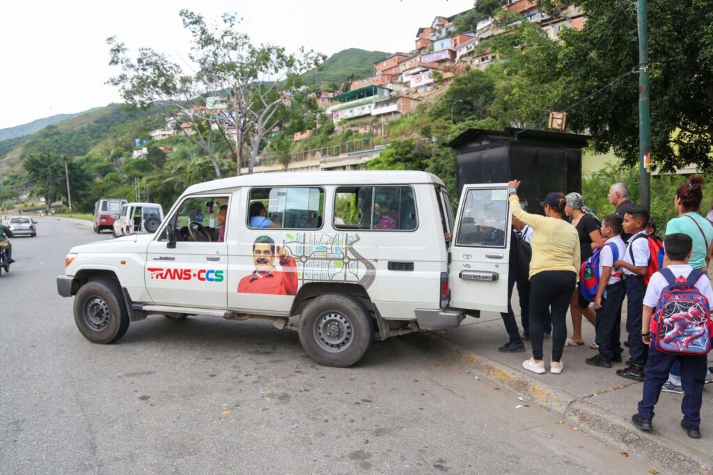 Transcaracas moviliza a 1.540 vecinos en Caricuao y Antímano al día