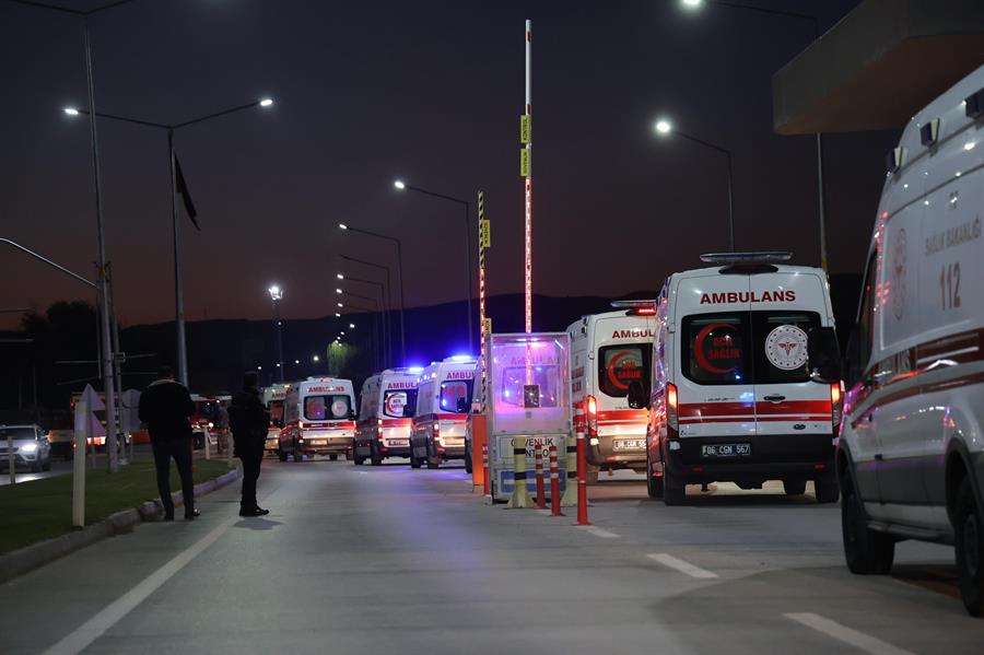Türkiye lanza feroz ofensiva contra 32 objetivos de grupos terroristas
