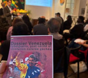 Venezuela en Francia expuso desafíos ante la guerra cibernética