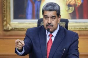 Maduro: Cuba merece elegir su camino y se ha ganado ese derecho