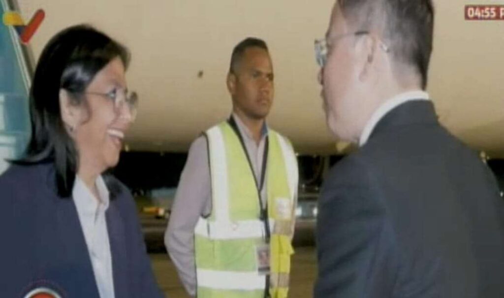 Vicepresidenta Delcy Rodríguez llegó a Vietnam para profundizar lazos