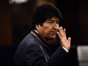 “constituye un acto de violencia fascista”