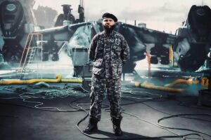 ¡Se acabó la espera! Farruko lanzó su tan esperado “CVRBON VRMOR”