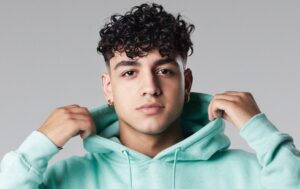 Con "Negación", Litto retoma su carrera musical y presenta su innovadora propuesta convertida en saga