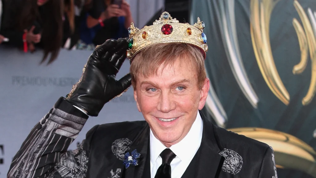 Osmel Sousa presume los lujosos avances de Miss Universo y cómo luce su oficina